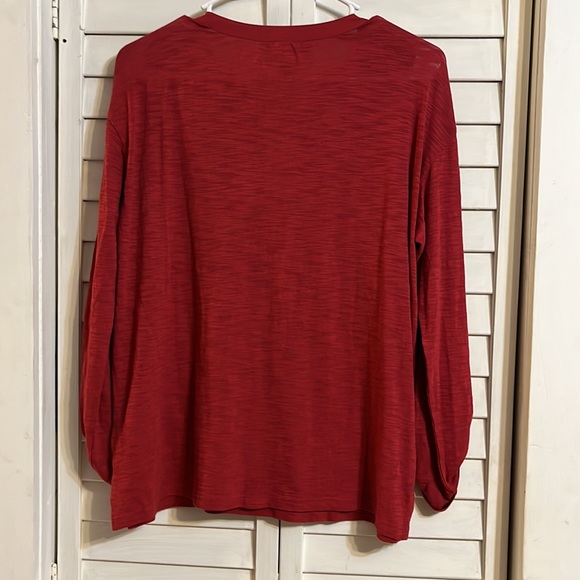 V-neck  Gloria Vanderbilt long sleeve - Picture 4 of 7
